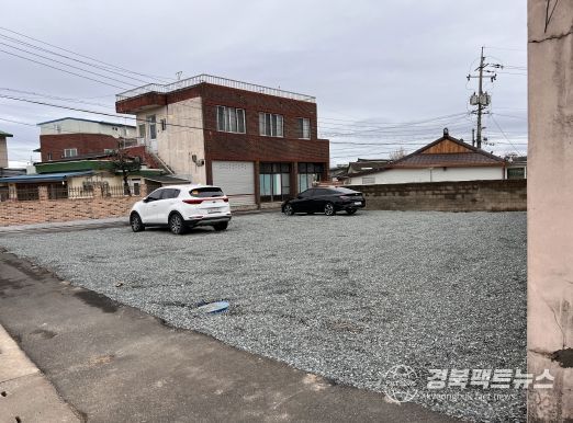 폐가정비사업 시행 후 공용주차장으로 개방된 모습