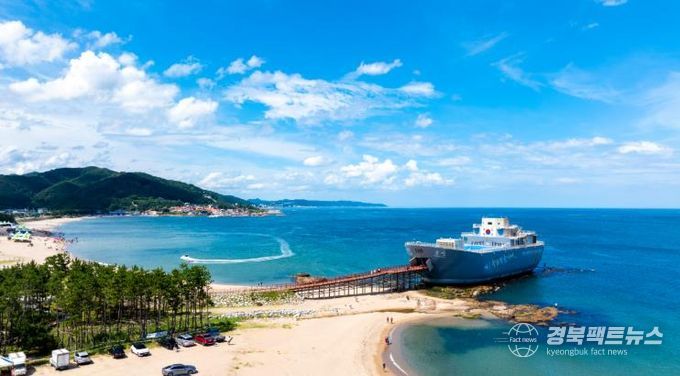 영덕 장사상륙작전 전승기념관 외부 전경.